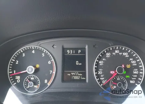 2014 Volkswagen Passat 1.8T Wolfsburg Edition z USA, uszkodzony, nr VIN 1VWAT7A33EC121251